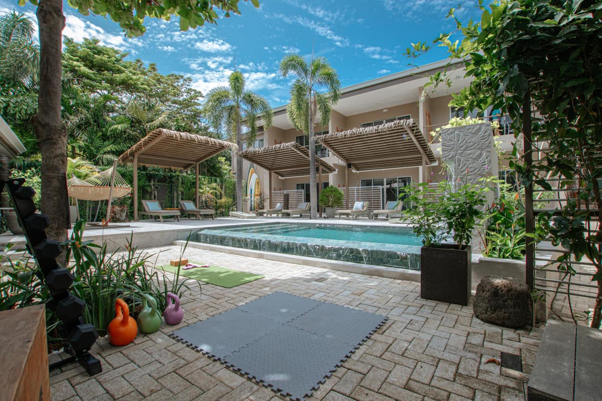 Tamarindo Bay Suites - Self Check In, Adults Only Exteriör bild