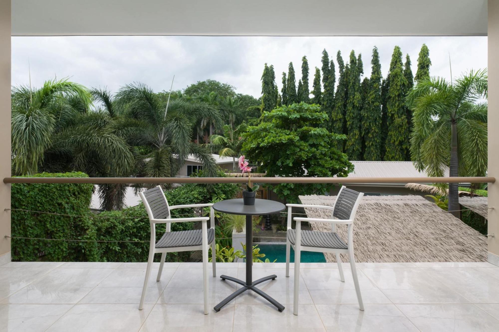 Tamarindo Bay Suites - Self Check In, Adults Only Exteriör bild